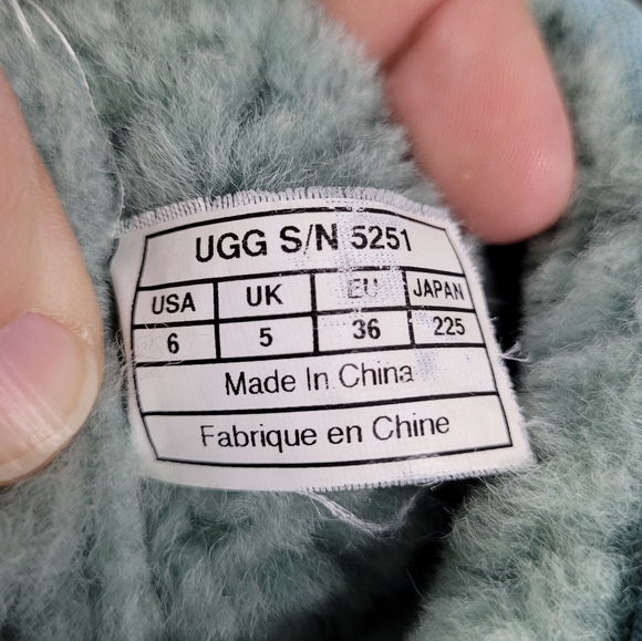 UGG | suede leather & sheepskin sherpa plush slip-on winter boots - Picture 11 of 12